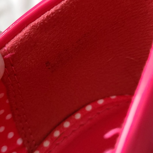 Shoes - Picture 6 of 6